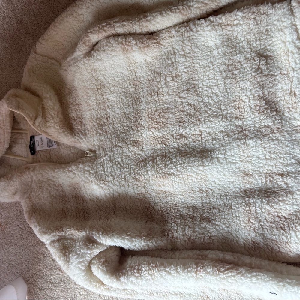 Source Unknown Cream Fleece Turtleneck Sweater